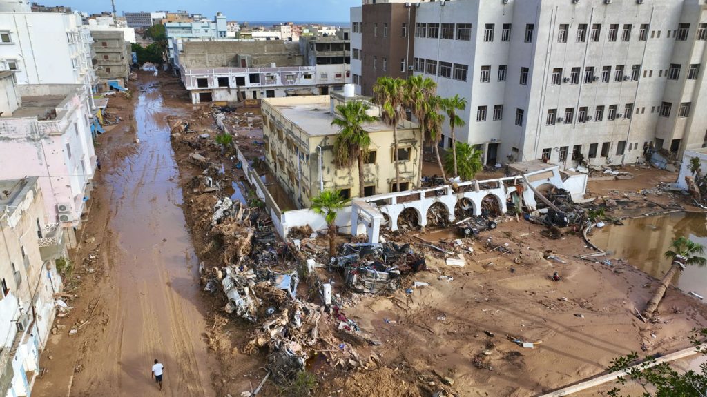 Libija: Zatvoren poplavljeni grad Derna 3